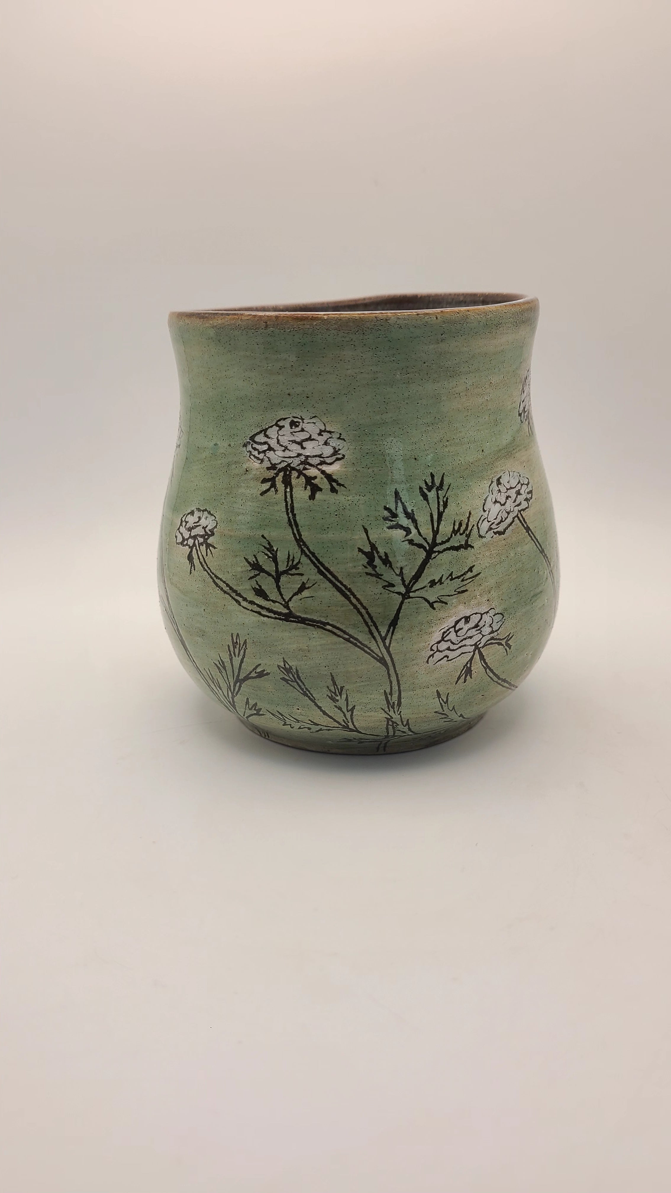 Flower Mug Queen Anne's Lace